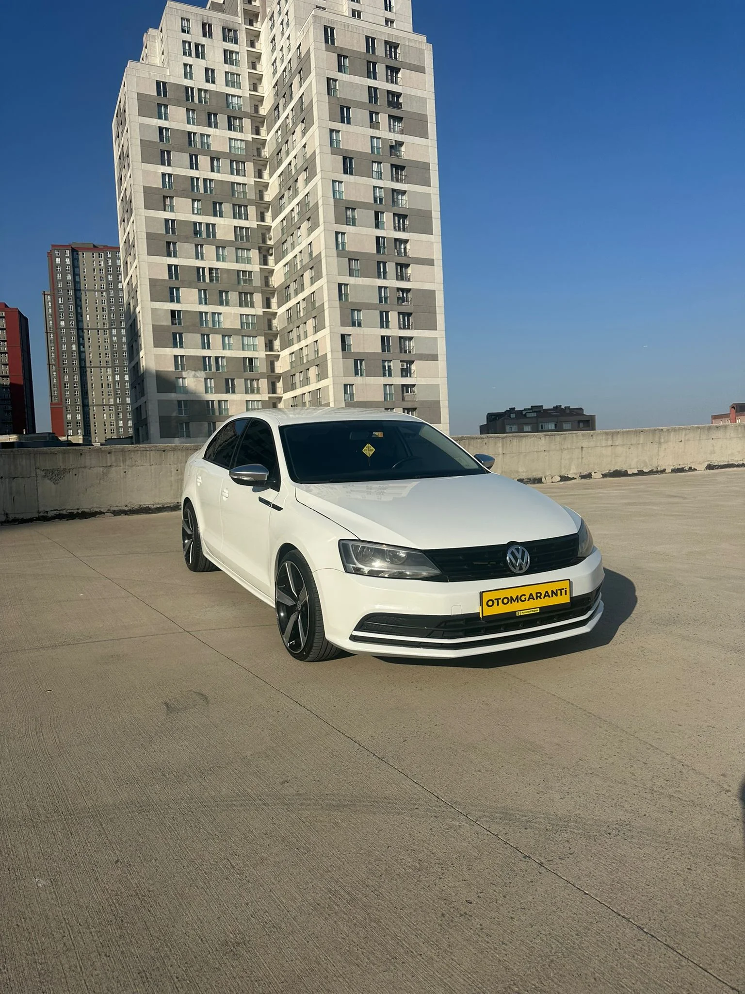 VOLKSWAGEN JETTA 450 BİN TL PEŞİNAT İLE 36 AY TAKSİT İMKANI