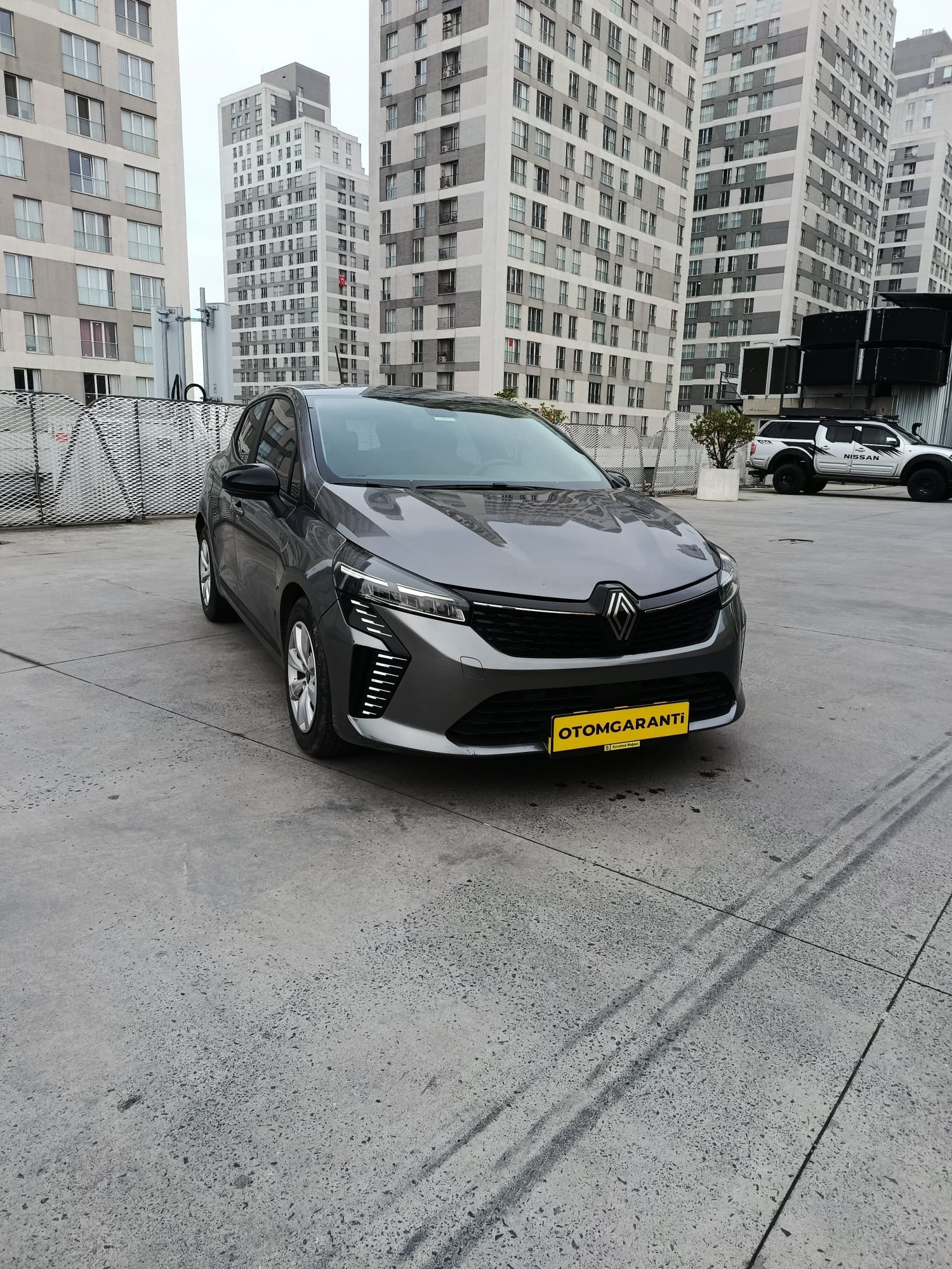 RENAULT CLİO 400 BİN TL PEŞİNAT İLE 36 AY TAKSİT İMKANI