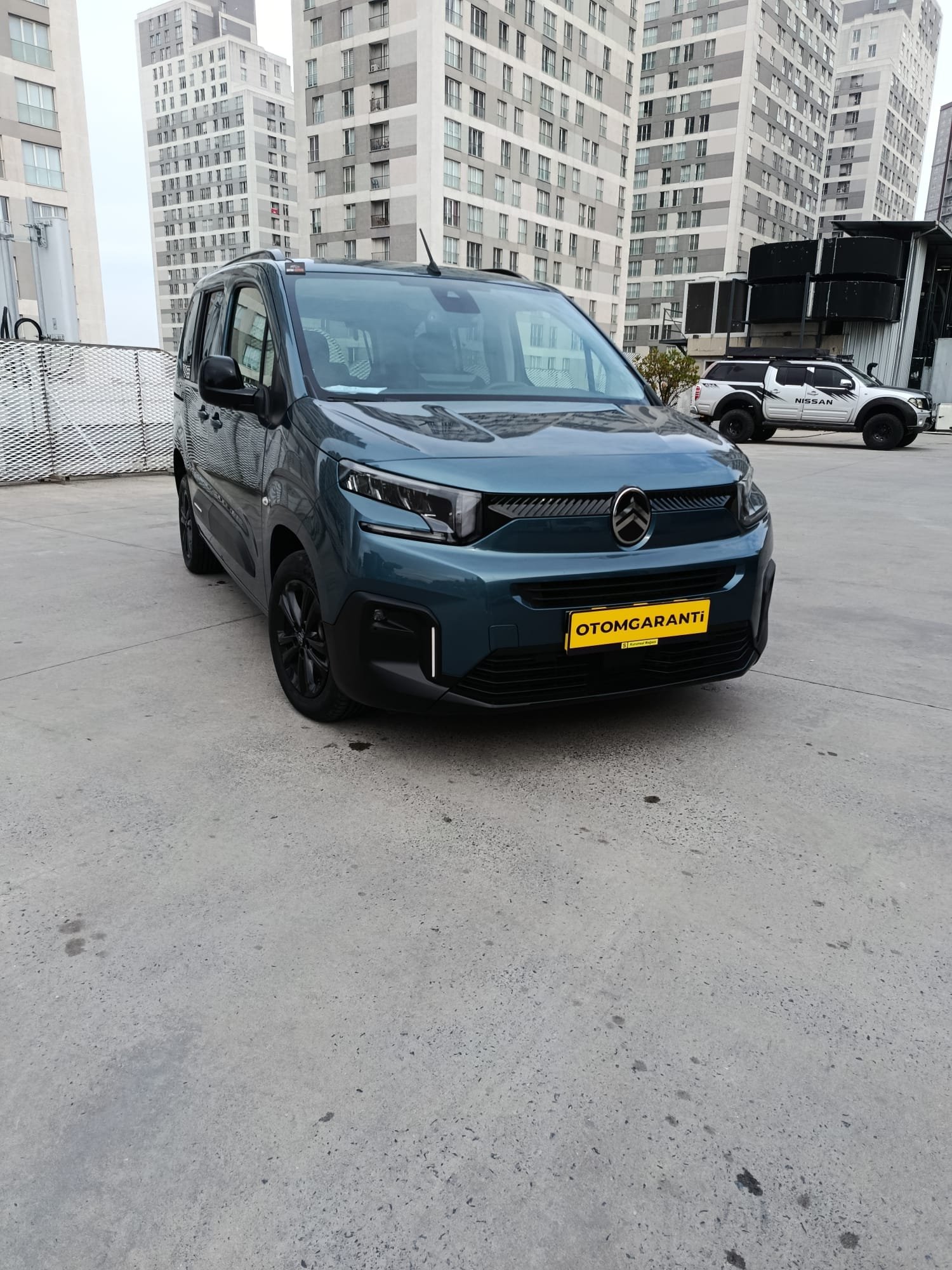 CITROEN BERLİNGO 500 BİN TL PEŞİNAT İLE 36 AY TAKSİT İMKANI