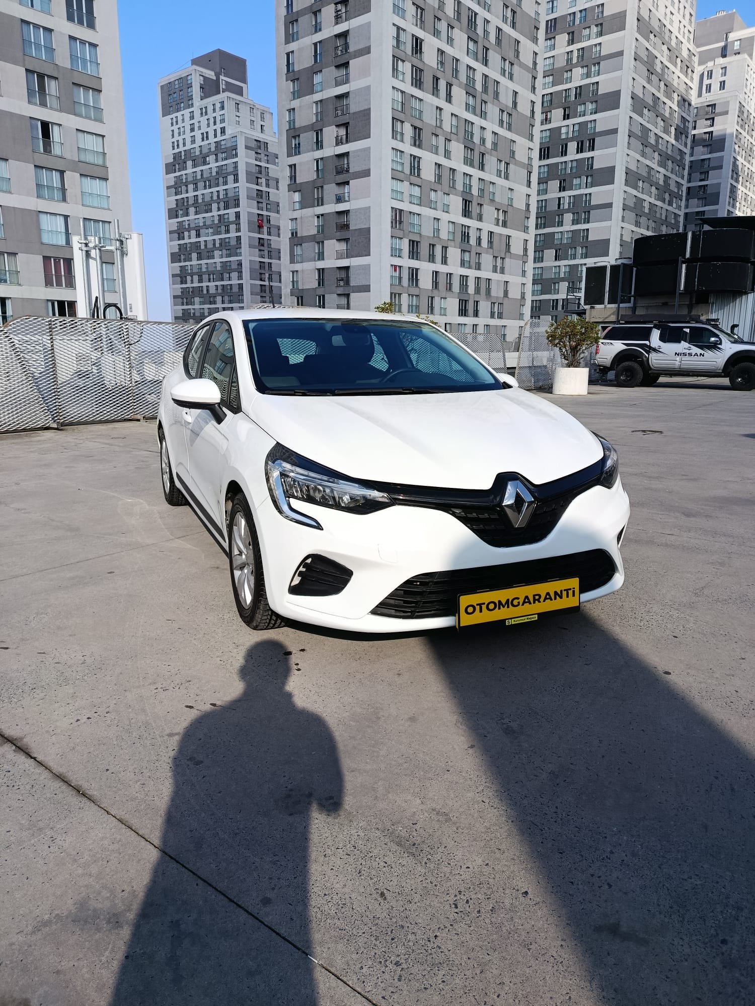 RENAULT CLİO 300 BİN TL PEŞİNAT İLE 36 AY TAKSİT İMKANI