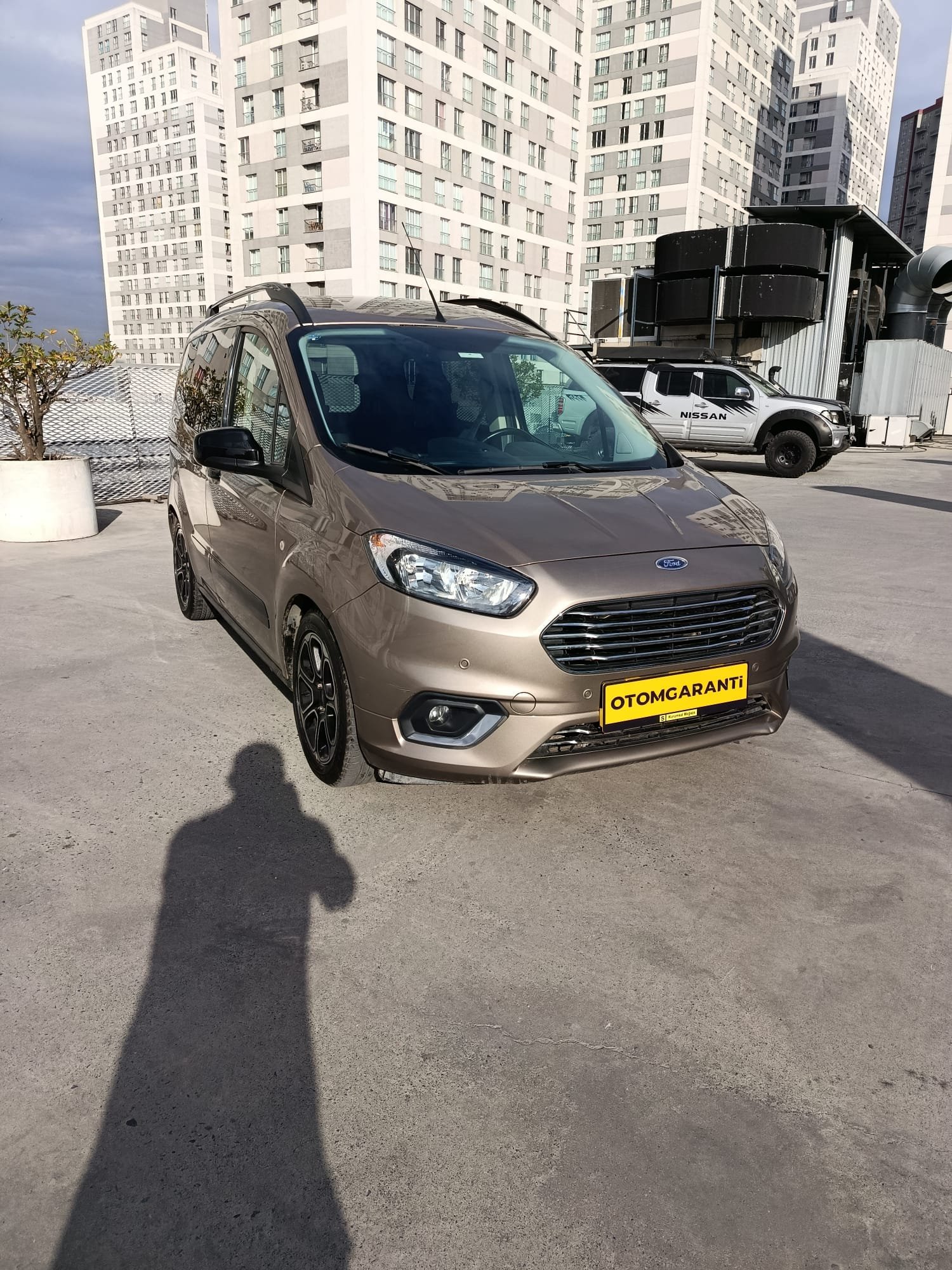 FORD COURİER 400 BİN TL PEŞİNAT İLE 36 AY TAKSİT İMKANI 